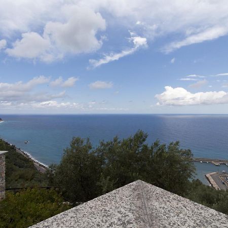 Villa Degli Ulivi B&B Finale Ligure Room photo